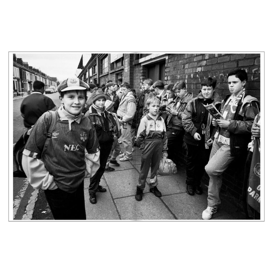 Going to the Match | Richard Davis