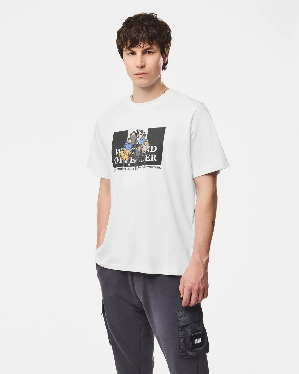 T-shirt Aka colore bianca