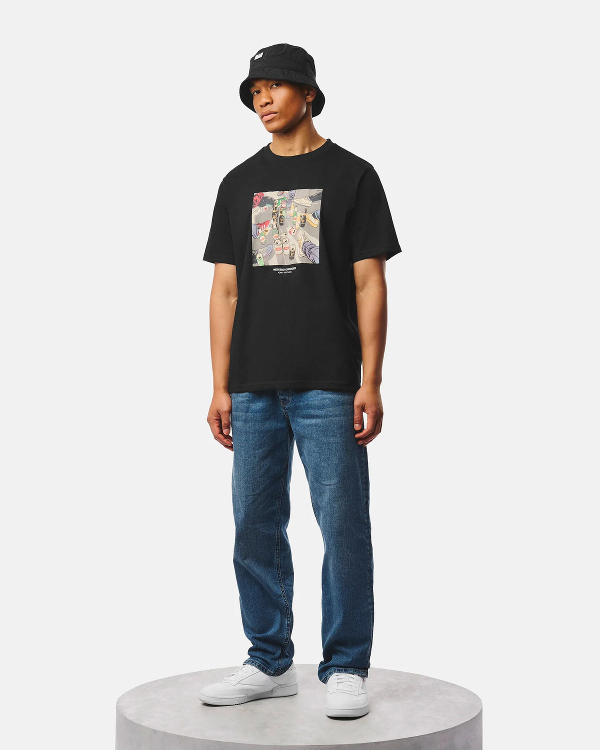 T-shirt grafica Imbibo nera