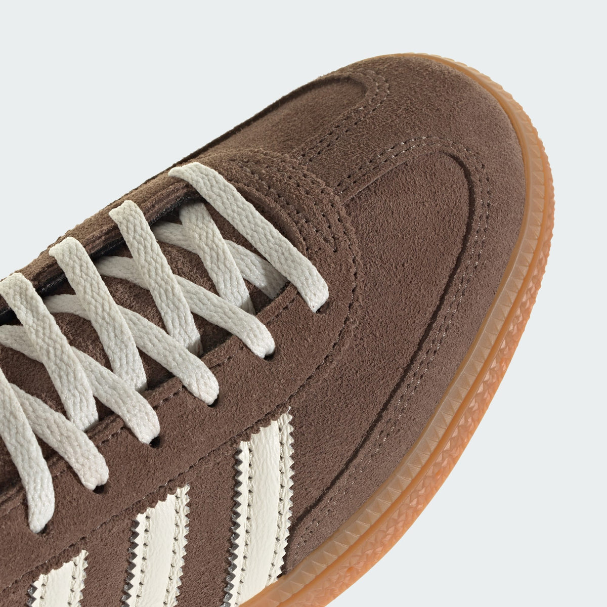 Adidas Handball Spezial marrone - dettaglio suede e suola gum